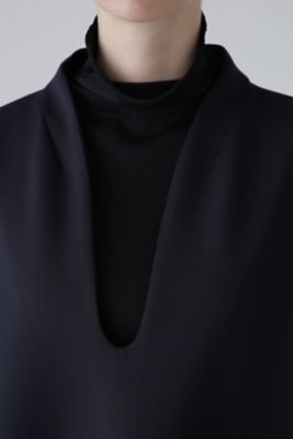 極美品✨24SS アドーア　スキューバー ジャージー　カットソー　パーカー 極美品✨24SS アドーアスキューバー ジャージーカットソーパーカー