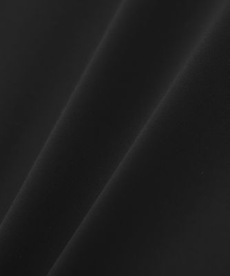 コンパクトプレーンストレッチノースリブラウス（５３１５９１０４２６）