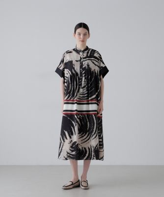 ＜ADORE (Women)＞◆モダントライバルプリントワンピース（５３１６１４０４０２）