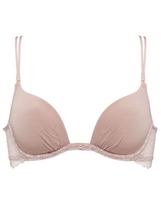 アウターにひびきにくい　３／４カップブラ（ＢＪＰ７６０）