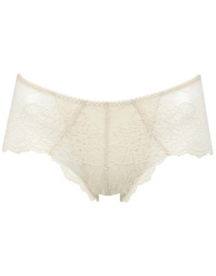 ＜Wacoal (Women)＞アウターにひびきにくい　ショーツ（ＰＰＥ２２３）