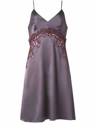 ＜Wacoal/Yue (Women)＞シルク　スリップ（ＳＪＰ２１５）