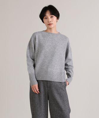 ＜I.T.’S. INTERNATIONAL（Women）＞エアリークルーネックニット（１０３０１７００５５）