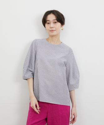 ＜I.T.’S. INTERNATIONAL（Women）＞サッカーストライプボリュームスリーブブラウス（１０３２１８２０１８）