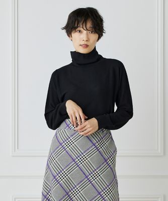 ＜I.T.’S. INTERNATIONAL（Women）＞タートルネックニット《Ｃｕｏｏ》（１０４４１７００４４）