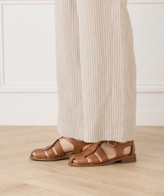 Ｈａｎａ　Ｓｕｎ《Ｃｌａｒｋｓ》（１０５０２０３００２）