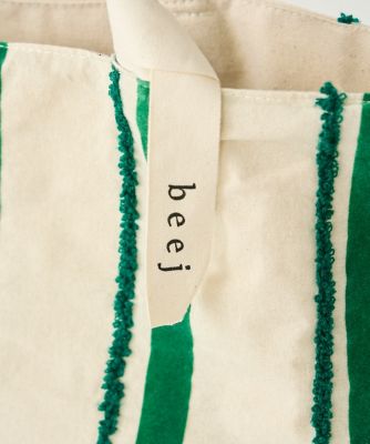 Ｅｍｂｒｏｉｄｅｒｙ　＆ａｍｐ；　Ｆｌｏｃｋｙ　Ｂｉｇ　ｔｏｔｅ　ｂａｇ《ｂｅｅｊ》（１０５２２０１００４）