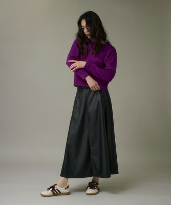 ソフトフェイクレザーフレアスカート（1054152033） | I.T.