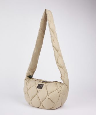 I.T.'S. INTERNATIONAL（Women）/イッツインターナショナル ミリタリー バナナショルダー ダウンバッグM-ソフトシェル 《TAION/タイオン》(1054201011) 42ベージュ 旅行用かばん・バッグ【三越伊勢丹/公式】