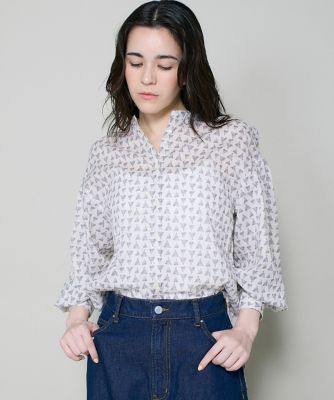 ＜I.T.’S. INTERNATIONAL（Women）＞トライアングルプリントコットンブラウス（１０６２１８２０３３）