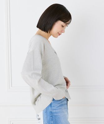 Vネックラメカーディガン｜繊細な輝きと抜け感で魅せる万能カーデ