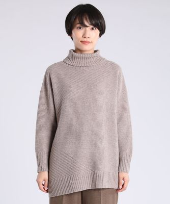 アシンメトリータートルネックニット（１０９４１７００３８）