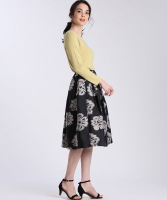 《Ｍａｇｌｉｅ　ｐａｒ　ｅｆ－ｄｅ》スカラップデザインニット（５１０１１７０００５）