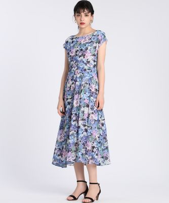 《Ｍａｇｌｉｅ　ｐａｒ　ｅｆ－ｄｅ》水彩フラワーワンピース《Ｖｉｓｃｏｔｅｃｓ》（５１０２１２１０１６）