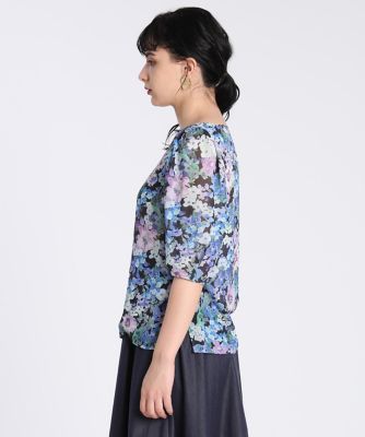 《Ｍａｇｌｉｅ　ｐａｒ　ｅｆ－ｄｅ》水彩フラワーブラウス《Ｖｉｓｃｏｔｅｃｓ》（５１０２１８２０１６）
