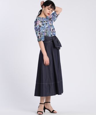 《Ｍａｇｌｉｅ　ｐａｒ　ｅｆ－ｄｅ》水彩フラワーブラウス《Ｖｉｓｃｏｔｅｃｓ》（５１０２１８２０１６）