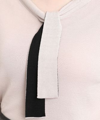 《Ｍａｇｌｉｅ　ｐａｒ　ｅｆ－ｄｅ》ボウタイニット（５１０４１７０００７）