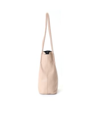 《Ｍａｇｌｉｅ　ｐａｒ　ｅｆ－ｄｅ》フェイクレザーバッグ（５１０４２０６００２）