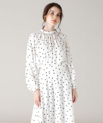 ＜Maglie le cassetto  (Women)＞《Ｍａｇｌｉｅ　ｐａｒ　ｅｆ－ｄｅ》スタンドネックブラウス《Ｖｉｓｃｏｔｅｃｓ》（５１１１１８２００２）