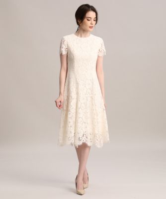 ＜Maglie le cassetto  (Women)＞《Ｍａｇｌｉｅ　ＷＨＩＴＥ》ラッセルレースワンピース（５１１３１２１３０２）