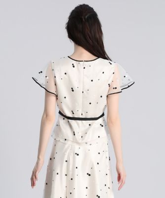 《Ｍａｇｌｉｅ　ＷＨＩＴＥ》エンブロイダリーレースブラウス（５１２１１８２３０１）