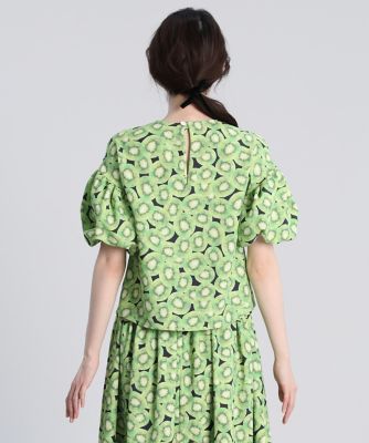 《Ｍａｇｌｉｅ　ｐａｒ　ｅｆ－ｄｅ》キウイプリントブラウス《Ｖｉｓｃｏｔｅｃｓ》（５１２２１８２００８）