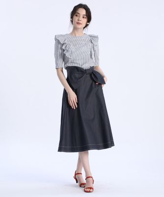 《Ｍａｇｌｉｅ　ｐａｒ　ｅｆ－ｄｅ》フリルショルダーブラウス（５１２２１８２０１２）