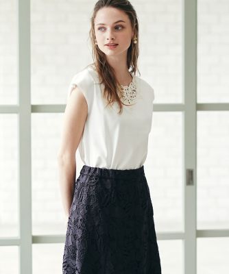 ＜Maglie le cassetto  (Women)＞《Ｍａｇｌｉｅ　ｐａｒ　ｅｆ－ｄｅ》コードレースカットソー（５１２２１９０００６）