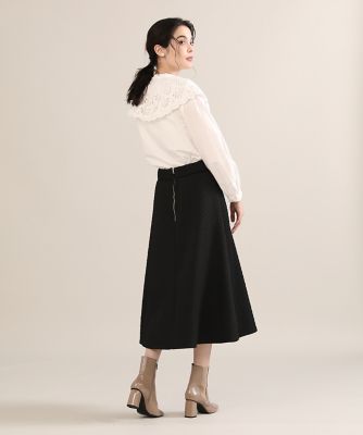 《大きいサイズ》刺繍衿ブラウス《Ｍａｇｌｉｅ　ＷＨＩＴＥ》（５１２３１８２１０１）