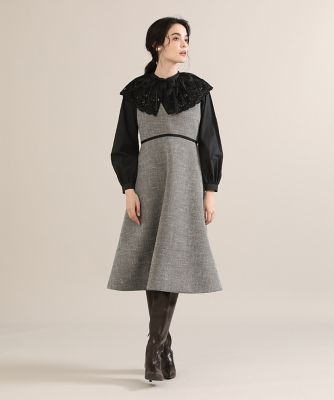 《大きいサイズ》刺繍衿ブラウス《Ｍａｇｌｉｅ　ＷＨＩＴＥ》（５１２３１８２１０１）