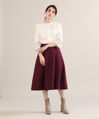 《Ｍａｇｌｉｅ　ＷＨＩＴＥ》刺繍レースクルーブラウス（５１２３１８２３０２）