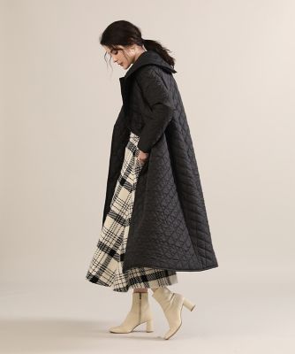 《Ｍａｇｌｉｅ　ｐａｒ　ｅｆ－ｄｅ》テントラインキルティングコート（５１２４１１４００１）