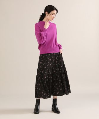 《大きいサイズ》サテンフラワースカート《Ｍａｇｌｉｅ　ｐａｒ　ｅｆ－ｄｅ》（５１２４１５２８０６）