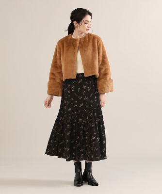 《大きいサイズ》サテンフラワースカート《Ｍａｇｌｉｅ　ｐａｒ　ｅｆ－ｄｅ》（５１２４１５２８０６）