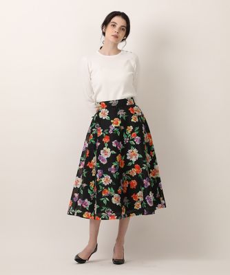 《大きいサイズ》スカラッププルオーバーニット《Ｍａｇｌｉｅ　ｐａｒ　ｅｆ－ｄｅ》（５１３１１７０８１０）