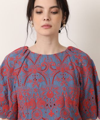 刺繍レースブラウス（５１３２１８２３０２）