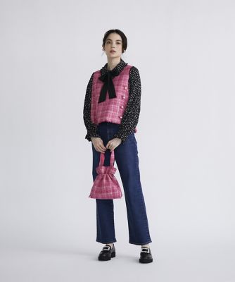 《大きいサイズ》ハイウエストセミワイドジーンズ《Ｍａｇｌｉｅ　Ｊｅａｎｓ》（５１４０１６１８２５）