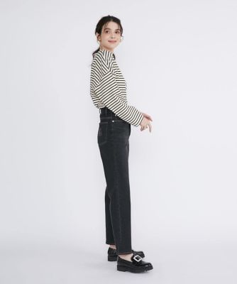 《大きいサイズ》ハイウエストセミワイドジーンズ《Ｍａｇｌｉｅ　Ｊｅａｎｓ》（５１４０１６１８２５）