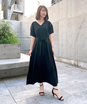 Vネックフレアワンピース（5142192011） | Maglie le