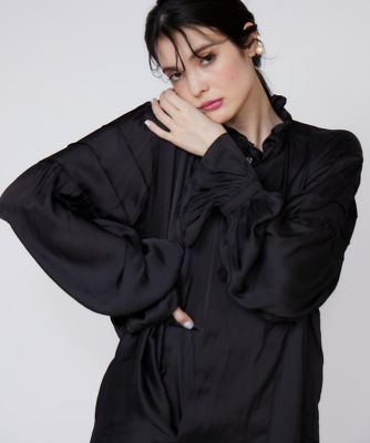 《Ｍ　Ｍａｇｌｉｅ　ｌｅ　ｃａｓｓｅｔｔｏ》ユニセックスブラウス（５１５０１８２２０２）