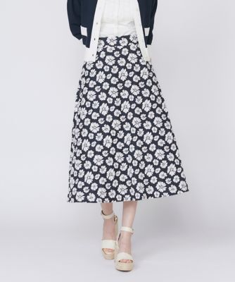 Maglie le cassetto L (Women/大きいサイズ)/マーリエ ル カセット L 《大きいサイズ》デニムライクフラワースカート（５１５１１５２８０１）