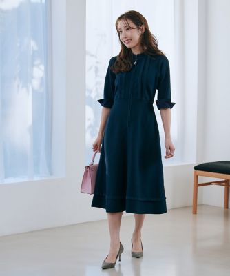 《大きいサイズ》“纏うだけで叶う”　品格ドッキングワンピース《Ｍ　Ｍａｇｌｉｅ　ｌｅ　ｃａｓｓｅｔｔｏ×冨張愛》（５１５１１７２５１４）