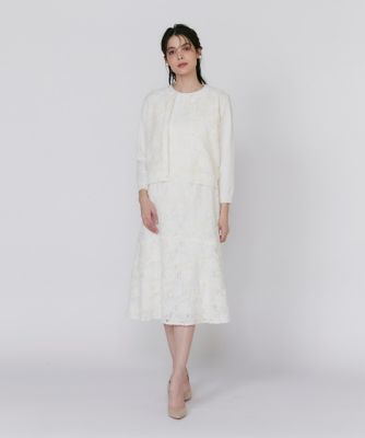 《大きいサイズ》３Ｄ刺繍レースワンピース《Ｍａｇｌｉｅ　Ｗｈｉｔｅ》（５１５２１２１１０１）