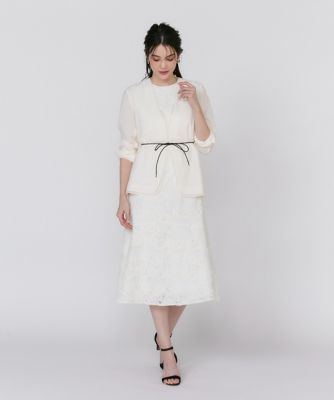 《大きいサイズ》３Ｄ刺繍レースワンピース《Ｍａｇｌｉｅ　Ｗｈｉｔｅ》（５１５２１２１１０１）
