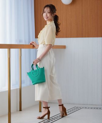 《大きいサイズ》“フリリッシュ”　シアーブラウス《Ｍ　Ｍａｇｌｉｅ　ｌｅ　ｃａｓｓｅｔｔｏ×冨張愛》（５１５２１８２５０４）