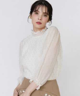 ＜Maglie le cassetto  (Women)＞《美人百花９月号掲載》《Ｍ　Ｍａｇｌｉｅ　ｌｅ　ｃａｓｓｅｔｔｏ》ドットラメ楊柳ジャカードブラウス（５１５３１８２２０４）
