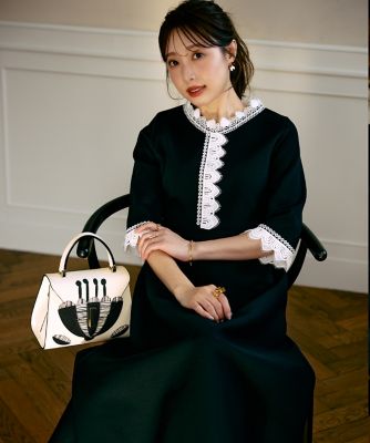 大きいサイズ》愛されクラシカル“Lace”ニットワンピース《M