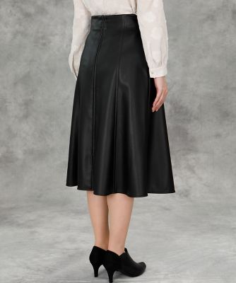 《Ｍａｇｌｉｅ　ｐａｒ　ｅｆ－ｄｅ》フェイクレザー２ＷＡＹスカート（５１９３１５２００９）