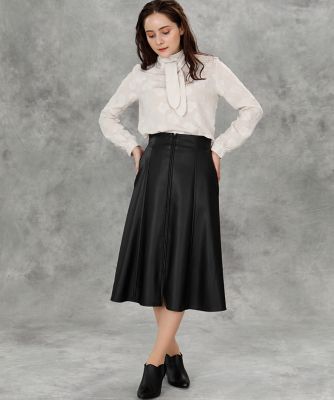 《Ｍａｇｌｉｅ　ｐａｒ　ｅｆ－ｄｅ》フェイクレザー２ＷＡＹスカート（５１９３１５２００９）