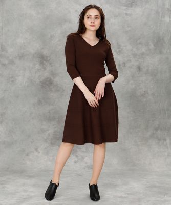 ＜Maglie le cassetto  (Women)＞《Ｍａｇｌｉｅ　ｐａｒ　ｅｆ－ｄｅ》ニットフレアワンピース（５１９３１７２００１）